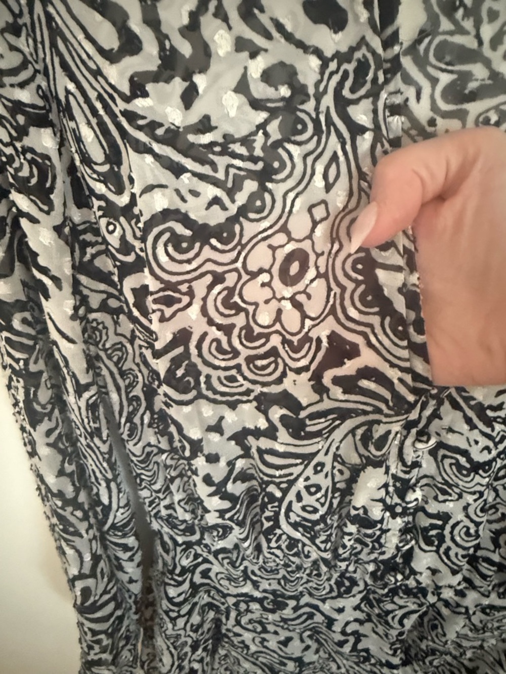 Black and white mini dress - Picture 4 of 9